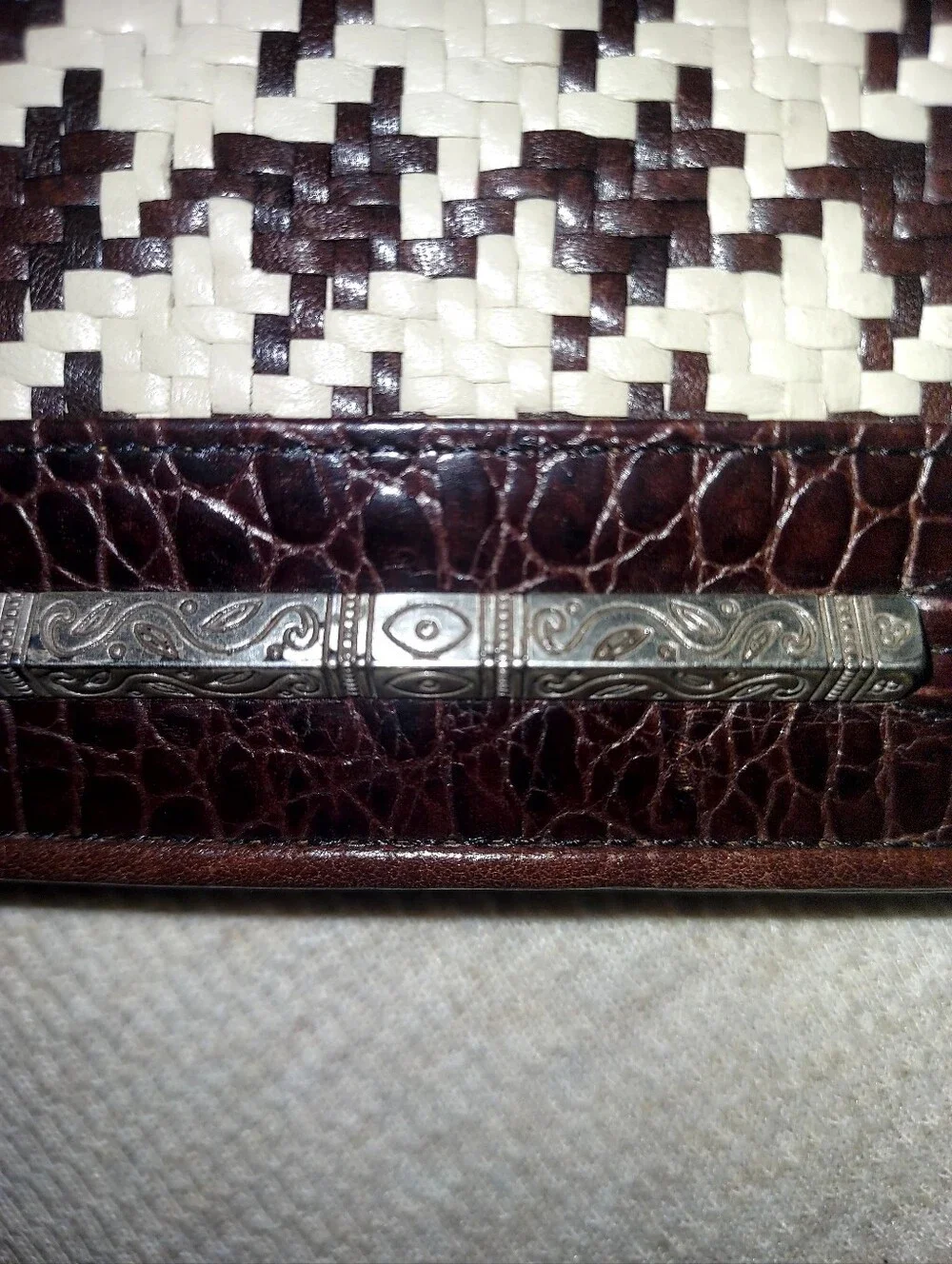 Vintagr Brighton Woven Houndstooth Crossbody Clutch - Brown & Cream